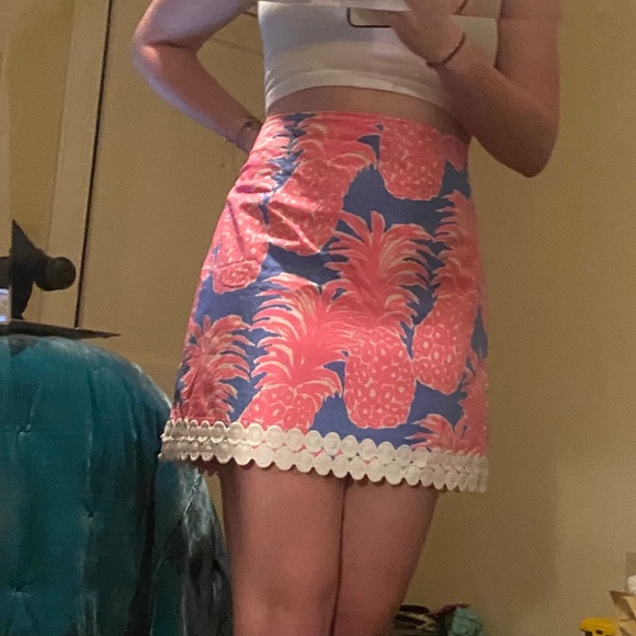 Lily Pulitzer skirt - Picture 2 of 2